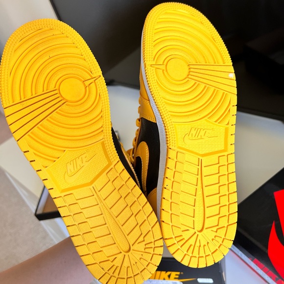 SOLD 🚫 - Picture 8 of 12